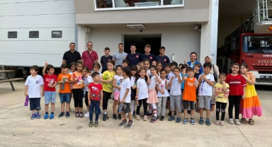 Alanya’da öğrencilerden itfaiyeye ziyaret