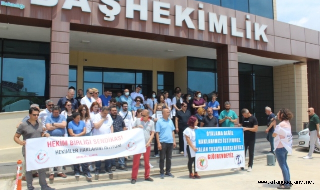 Alanya'da sağlıkçılar iş bıraktı
