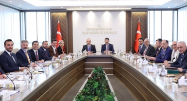 Başkan Toklu’nun Ankara temasları sürdü