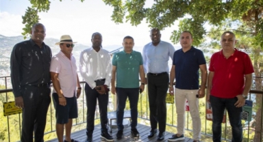 Başkan Yücel, Dominika heyetini ağırladı