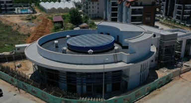 Başkan Yücel Oba Çocuk Kreşi ve Gündüz Bakımevi’ni inceledi