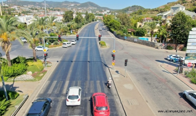 Alanya’da drone destekli trafik denetimi