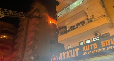 Alanya'da korkutan yangın!