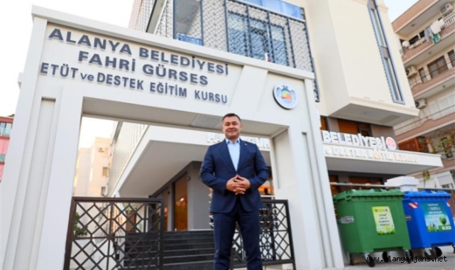 Alanya'da mezuna kalan öğrenciler için kayıt dönemi başladı