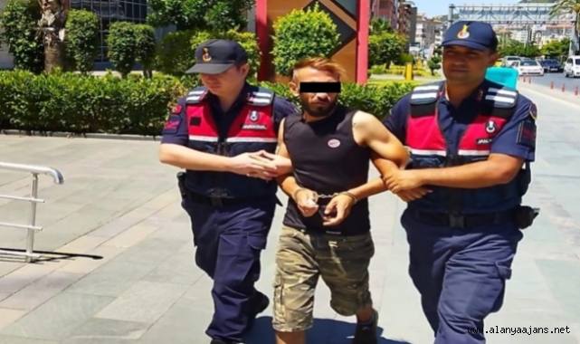 Alanya’da şüpheli araçtan uyuşturucu çıktı!