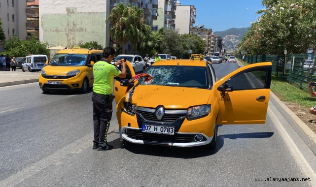 Alanya’da taksinin çarptığı kadın hayatını kaybetti