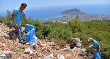 Alanya'nın her köşesinde temizlik çalışması