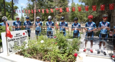 Alanyalı sporcular Ömer Halisdemir için pedal çevirdi