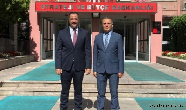 ALKÜ Rektörü Ekrem Kalan’dan Ankara çıkarması