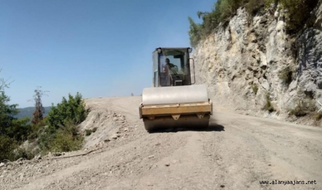 Alanya Bayırkozağacı yolu asfalta hazırlanıyor