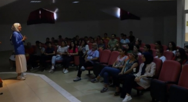 Alanya Belediyesi'nden öğrencilere seminer