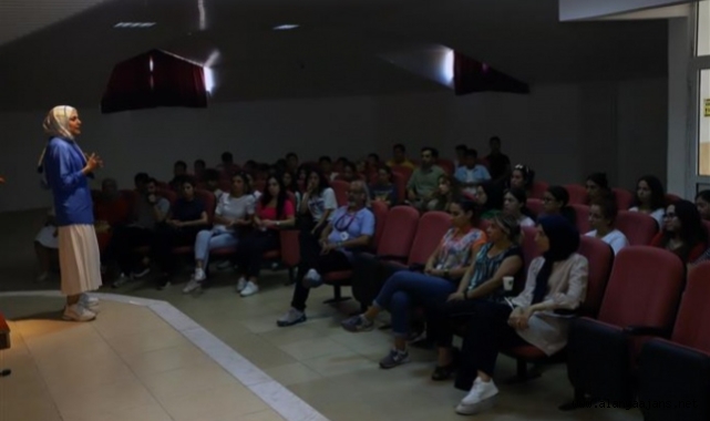 Alanya Belediyesi'nden öğrencilere seminer