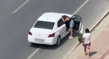 Alanya’da otostop yöntemiyle hırsızlık yapan kadınlar yakalandı