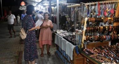 Alanya'nın yöresel ürünleri sanat sokağında hayat buluyor