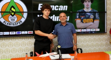 Alanyaspor Erencan Yardımcı ile sözleşme yeniledi