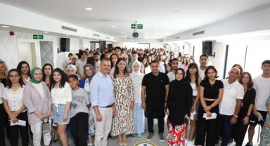 Başkan Yücel’den öğrencilere destek sözü