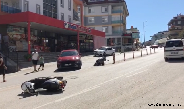 Alanya’da iki motosiklet çarpıştı: 2 yaralı