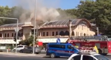 Alanya’da tarihi hamamda yangın çıktı