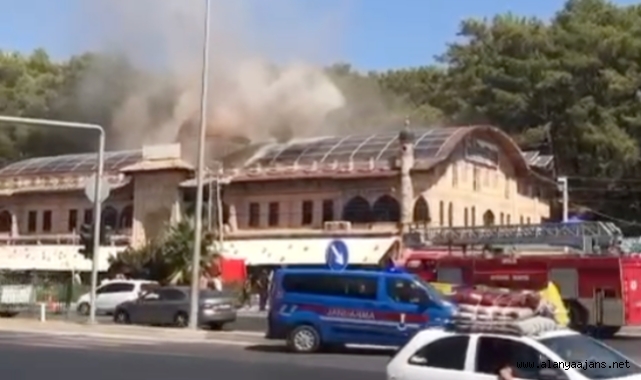 Alanya’da tarihi hamamda yangın çıktı