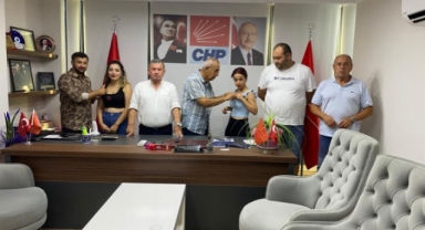 ALKÜ’lü gençler CHP'ye katıldı