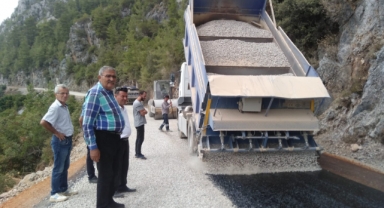 BŞB'den Alanya'da yol genişletme çalışması