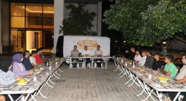 Milletvekili Aydın ve Toklu gençlerle buluştu