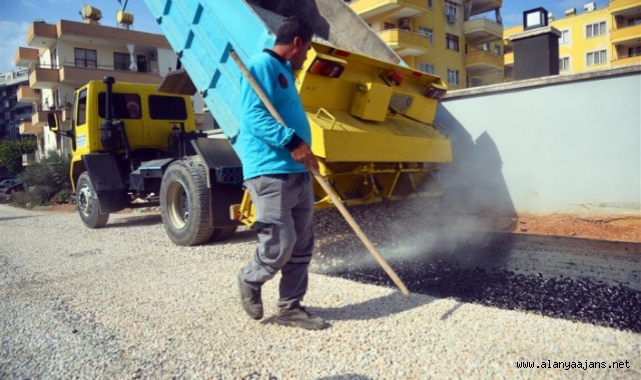 Alanya’da asfalt çalışmaları hız kesmiyor