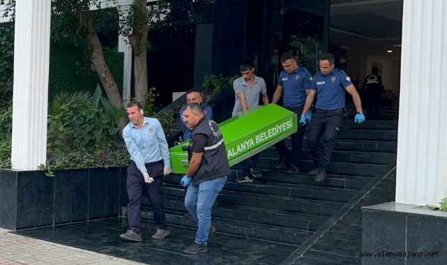 Alanya’da cumhuriyet savcısı otel odasında ölü bulundu