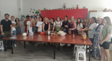 Alanya’da Kore yemekleri pişirip terapiye katıldılar