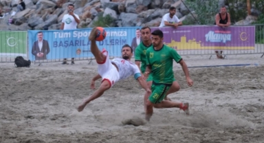 Alanya'da plaj futbolu heyecanı başlıyor