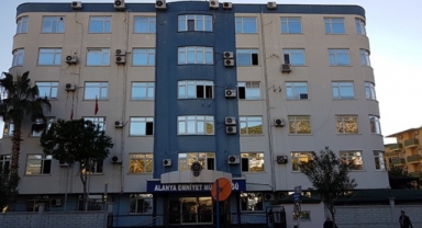 Alanya'da polis memuru Bakan Soylu'ya hakaretten tutuklandı