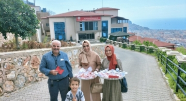 Alanya Huzurevi sakinleri unutulmadı