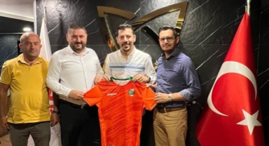 ALTSO Başkan Adayı Bilal Gömeç, Uyar’ı ekibine aldı