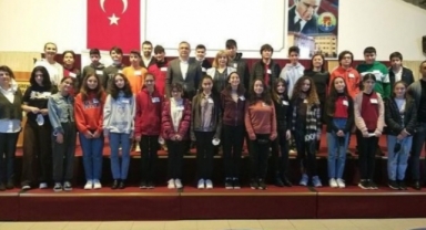 Hüseyin Girenes Fen Lisesi’ne marka tescil belgesi verildi