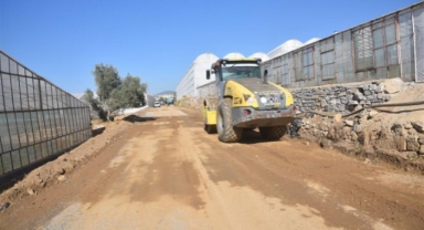 Alanya Belediyesi doğu mahallelerine hizmete devam ediyor