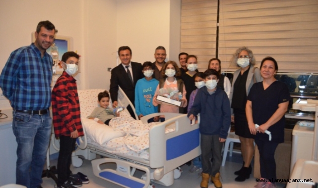 Alanya’da Bilim Sanat Merkezi öğrencilerinden anlamlı hareket