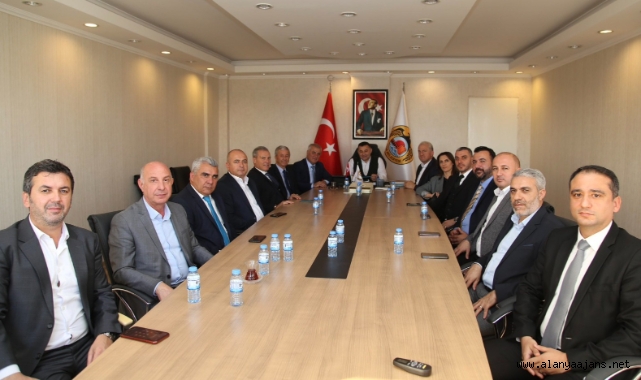 Erdem protokol ziyaretlerine başladı