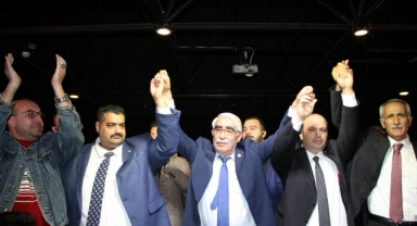 İYİ Parti Alanya'da Arıkan güven tazeledi