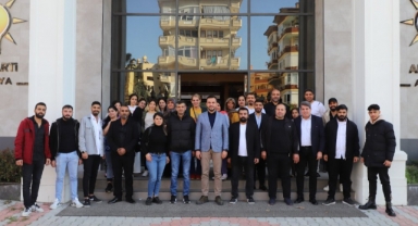 Alanya’da 45 kişi AK Parti’ye katıldı