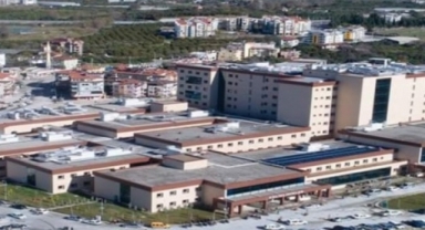 Alanya'da hekimler iş bırakıyor