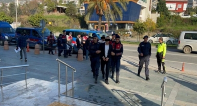 Alanya’da uyuşturucu operasyonunda 2 tutuklama