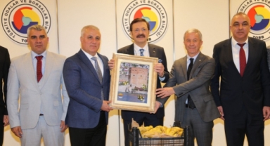 ALTSO Heyeti Bakan Muş ve Başkan Hisarcıklıoğlu ile görüştü