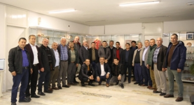 Başkan Yücel batı mahallelerinin muhtarlarını dinledi