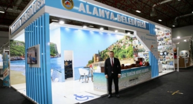 Başkan Yücel Engelsiz Yaşam Fuarı’nda