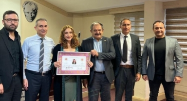 Başkomiser Arı'nın kızı avukat oldu