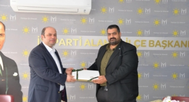 İyi Parti Alanya’da birlik beraberlik mesajları