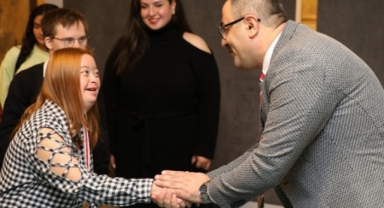 Rektör Kalan özel misafirleri ağırladı