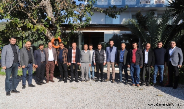 Toklu, teşkilat mensupları ile bir araya geldi