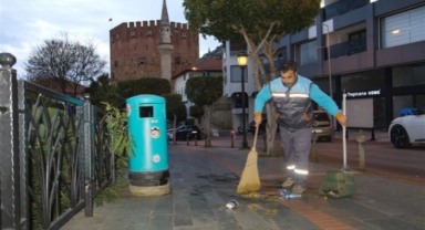 Alanya Belediyesi kent temizliğinde 7/24 görevde