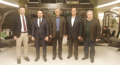 Turizm Bakan Yardımcısı Nadir Alpaslan, Alanyalı turizmcileri dinledi